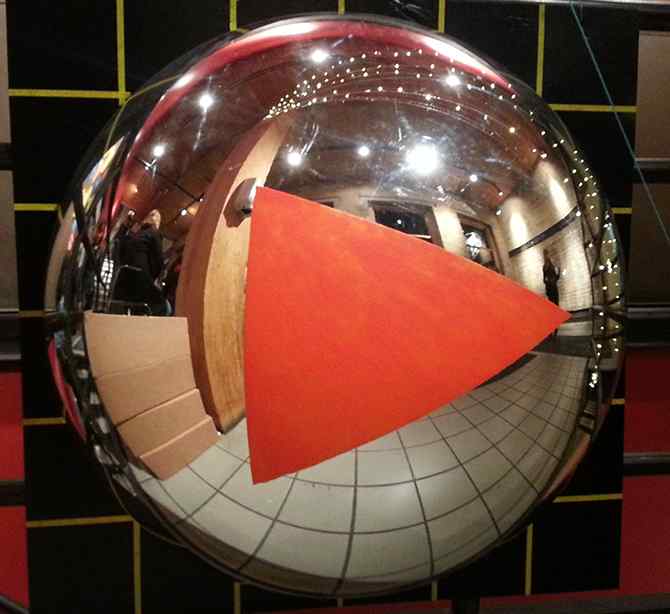 Chrome ball press-play button
